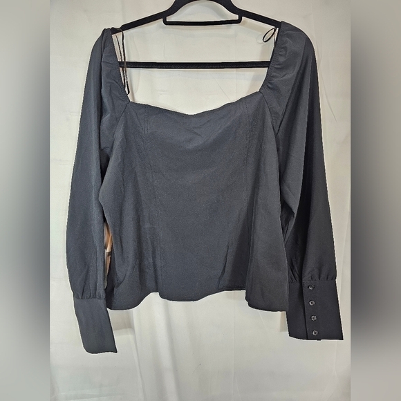 TREASURE & Bond black size XL square neck crop blouse long sleeved NWT - Picture 7 of 7